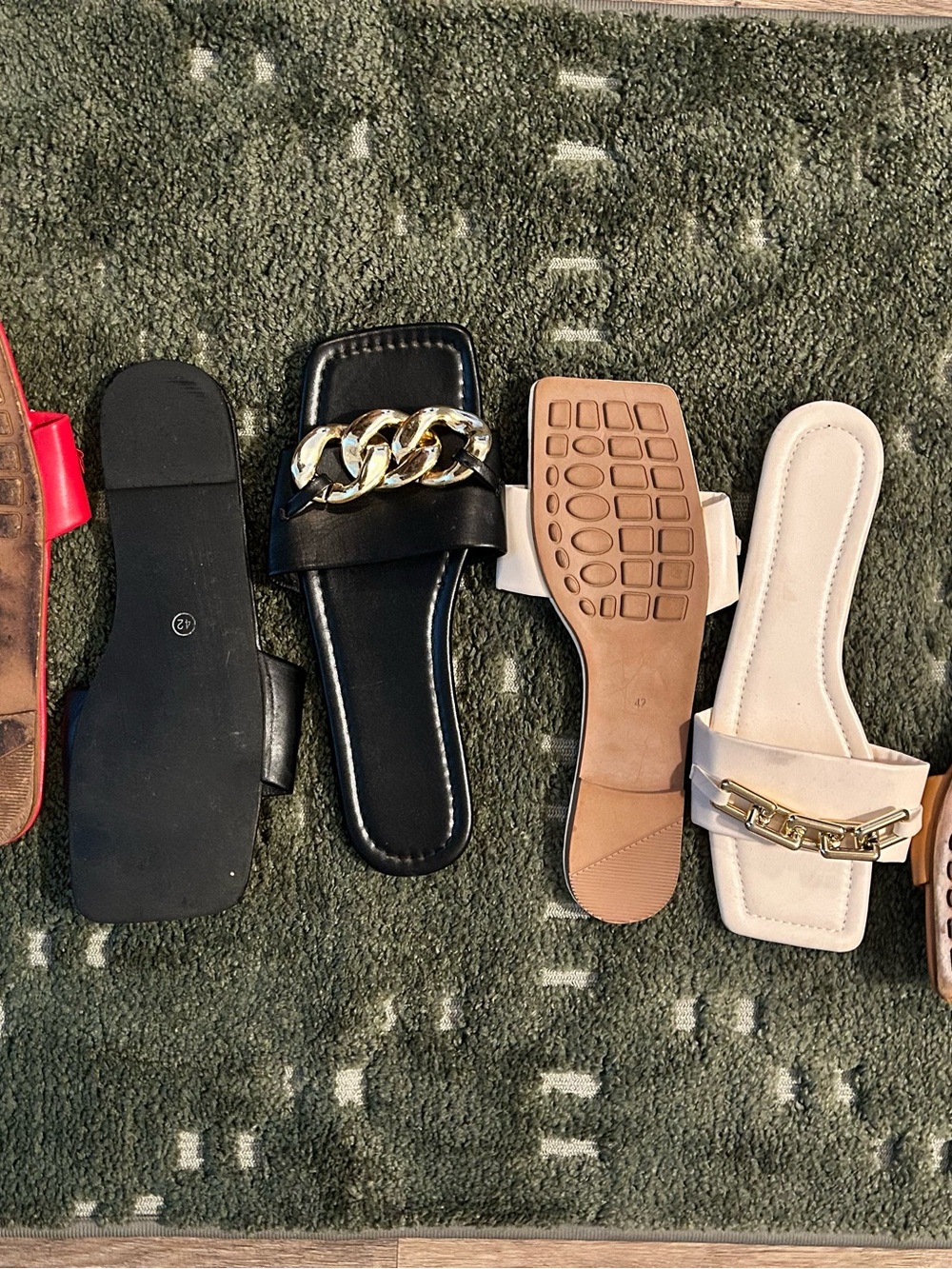 SHEIN Black and Beige Chain Slide Sandals
